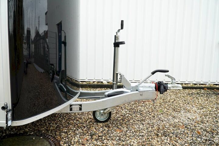  Debon CHEVAL LIBERTE DEBON C500 2600KG ALU ROADSTER SCHWARZ +SEITENTÜR