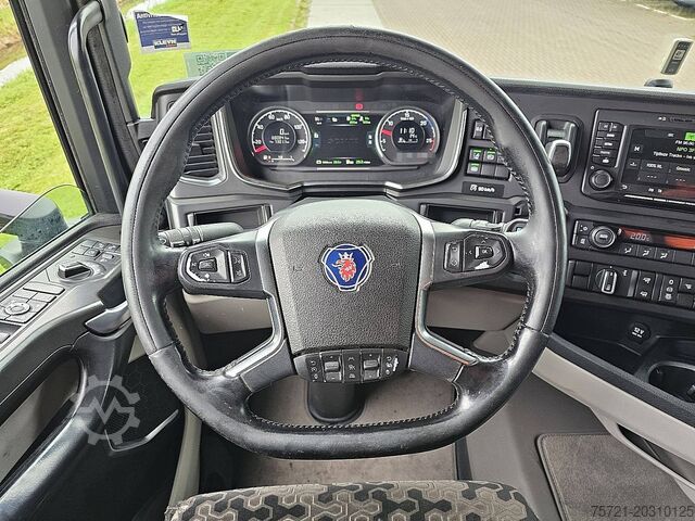スタンダード-SZM SCANIA R450
