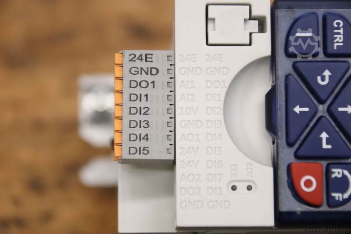 Inversor de frequência 0,37 kW Lenze i550
