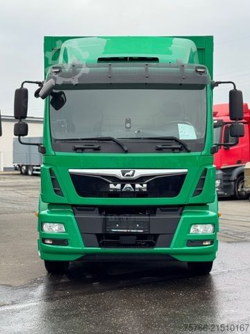 Kamion za prevoz pića MAN TGM 26.320 L / LBW / 2xAHK / LENKACHSE / 18 PAL