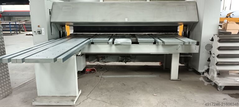 Mašina za savijanje RAS GIGAbend 76.30