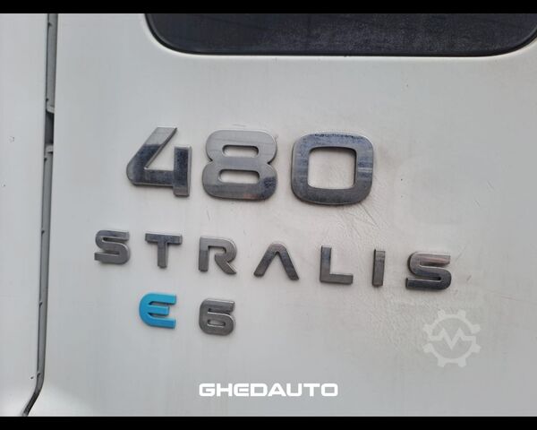 Unit traktor standar IVECO MOTRICE IVECO STRALIS 480 CON RIMORCHIO BIGA