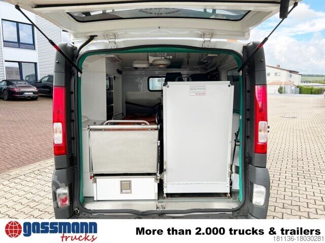 ফায়ার ট্রাক Renault Trafik 2.0 dCi115 4x2, Krankentransporter