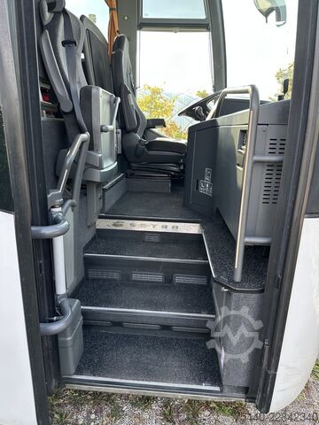 Bus pariwisata Setra S 415 GT-HD - nice bus