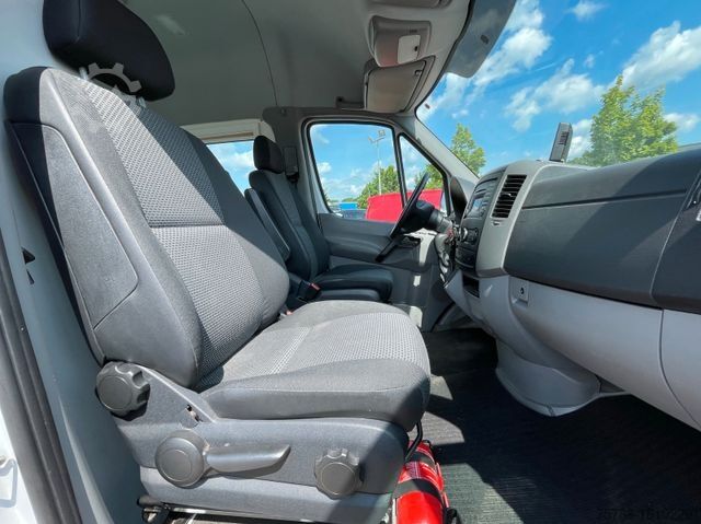 Minibús MERCEDES-BENZ Sprinter 316 CDI/ Büro/ Solar/ 2x AC/ 4 Sitze
