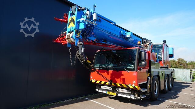 Kranwagen Liebherr LTM1050-3.1 WITH JIB AND VARIOBASE