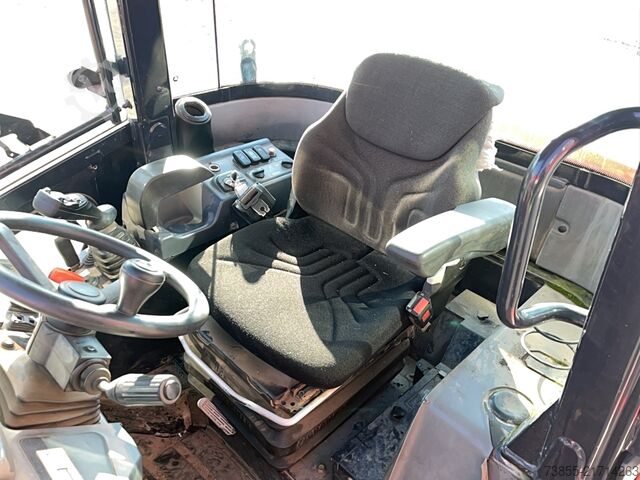 Wheel Loader Kubota R065