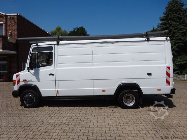 Furgon z wysokim dachem MERCEDES-BENZ 613D Vario Kasten 4x2