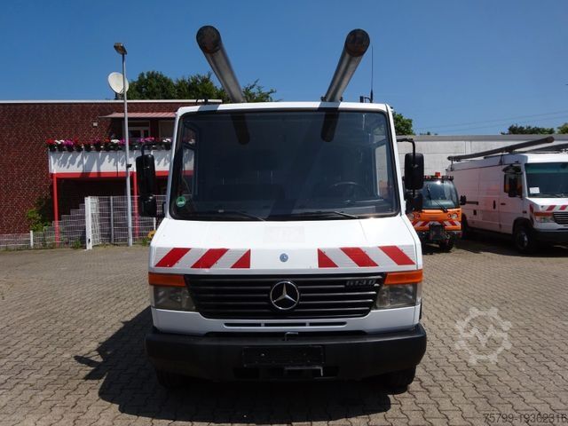 Furgon z wysokim dachem MERCEDES-BENZ 613D Vario Kasten 4x2