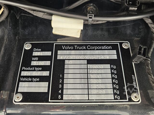Kranwagen Volvo FH540 8X4 / 8X2 / HMF 28TM KRAN / CRANE / OPRIJ...