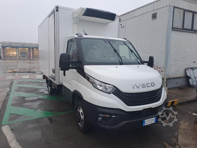 Testreszabott furgon IVECO DAILY 35C16H3.0 ISOTERMICO/FRIGO