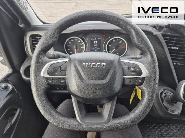 Furgone chiuso IVECO 70C18HA8/P Koffer/LBW