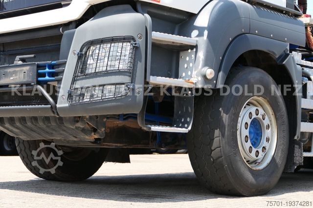 Autocamion pentru transport bușteni MAN TGS 33.500 Holztransport Kran Bj 2020 Retarder