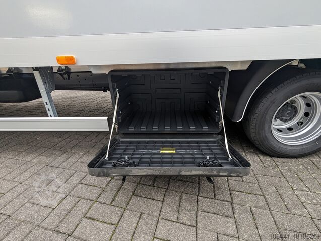 Transporteris su lagaminu IVECO Daily 70C18 Kofferaufbau LBW