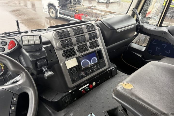 Skip truck Iveco 190S31 4x2 Stralis Trösch / Swiss-Vehicle