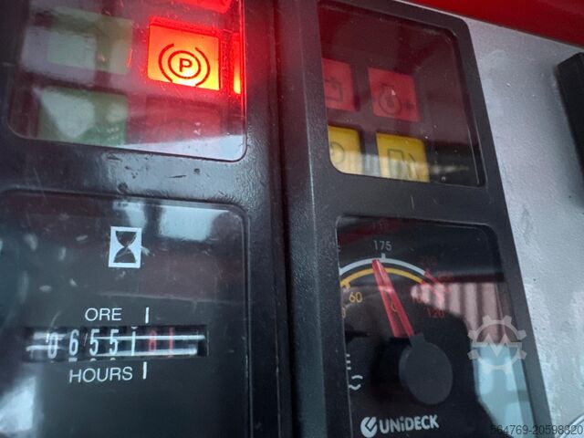 Četverosmjerni viličar Combilift C4000 /2015 /Diesel/Triplex 7500 mm