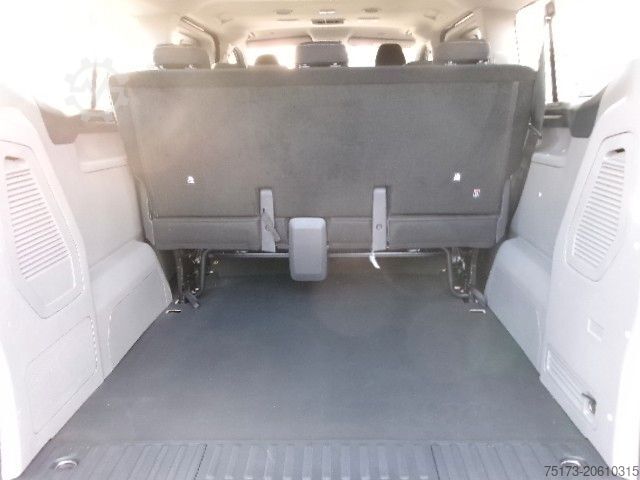 マイクロバス FORD Transit Custom 340L2 Trend BEV 85kWh 2xSTür Navi