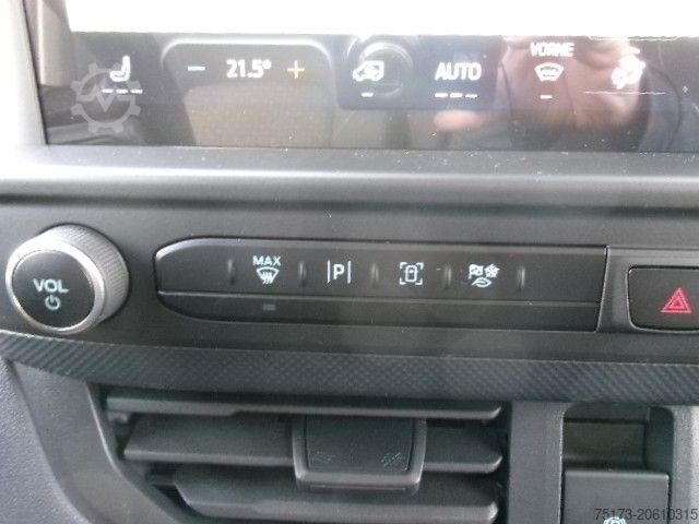 マイクロバス FORD Transit Custom 340L2 Trend BEV 85kWh 2xSTür Navi