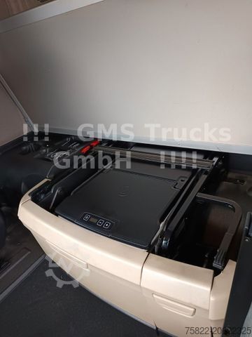 Imutyhjysäiliöauto MAN TGX 26.500 / Auto+Ret / Silo 30 Kubik