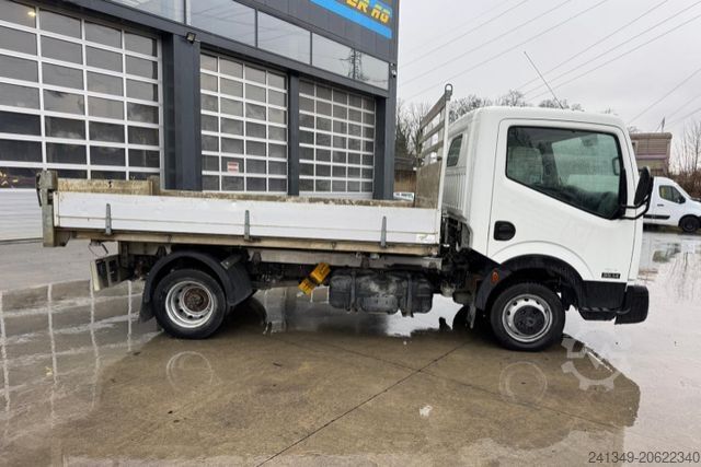 Van NISSAN Cabstar 35.14 4x2 Kipper