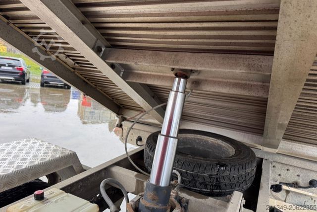 Pakettiauto IVECO 35C15 Daily 4x2