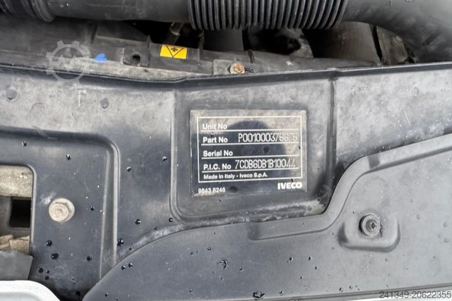 Pakettiauto IVECO 35C15 Daily 4x2