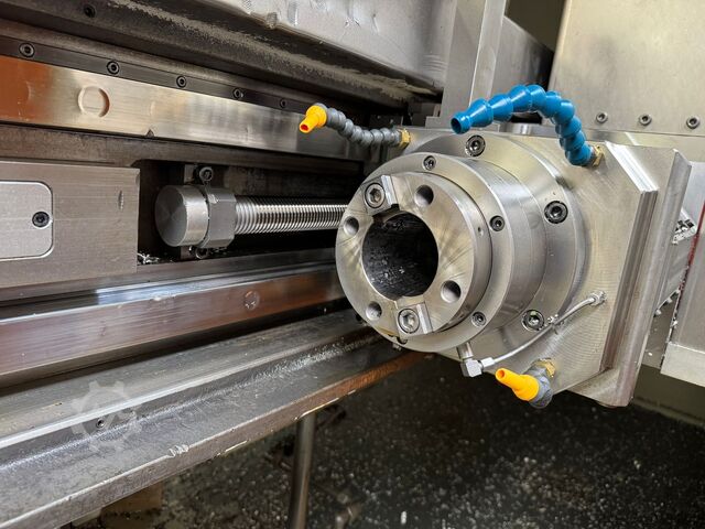 آلة الحفر العميق والتفريز TBFZ 1600 CNC