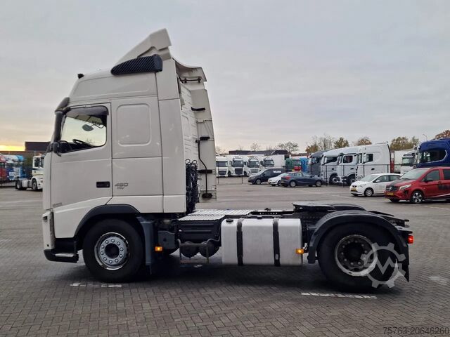 Standar-SZM Volvo FH 13.460 Globetrotter 4x2 - Euro 5 EEV - 2x ta...