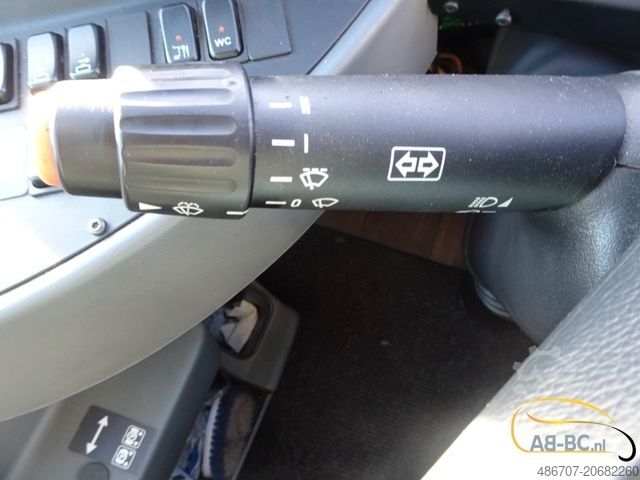 Autobus za međugradski prevoz MERCEDES-BENZ Tourismo RHD-M - 51 Sitze EURO 6