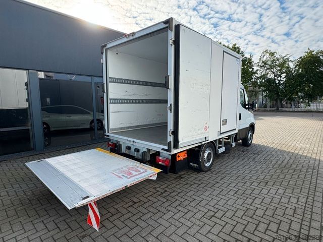Chladiareň dodávka IVECO Daily 35S13 Tiefkühlkoffer mit LBW *Automatik*