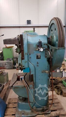 Prasa mimośrodowa MUELLER EXP 22 AMP