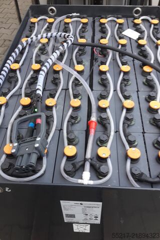 Forklift battery 96% BT CESAB C4E250U
