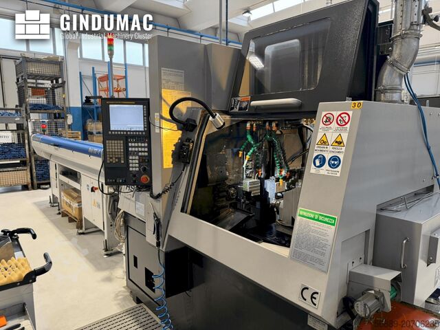 Máquina de torneado de tipo suizo TSUGAMI HS32