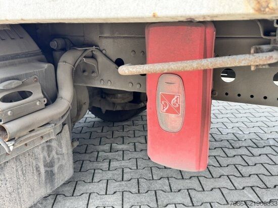 Kamion s ravnom platformom i ceradom MERCEDES-BENZ ATEGO  1224