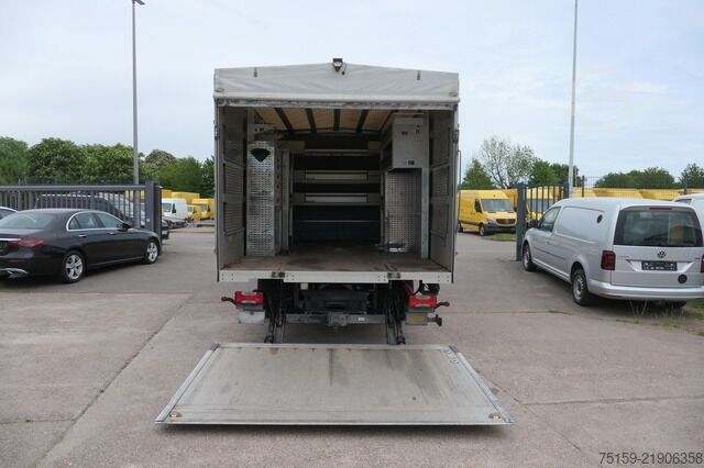 Transportador con plataforma y toldo iveco Daily 70C18H D70C DoKa LBW AHK Klima Tempomat Regaleinbauten COC Standheizung