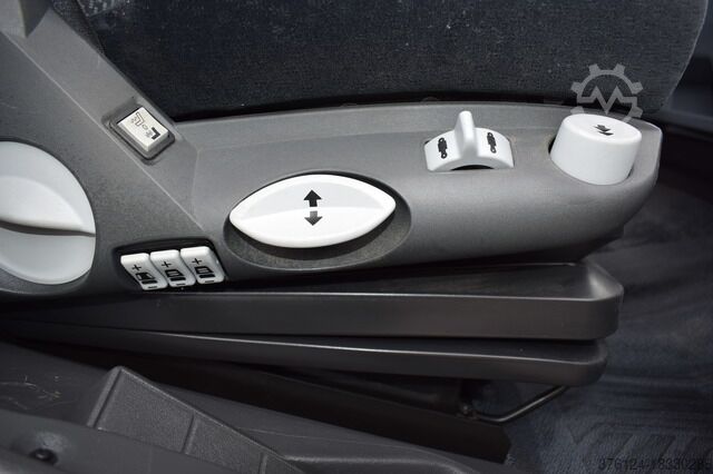 Transporter mit Pritsche & Plane mercedes-benz Atego 816 L Automatik*Ladebordwand*Tempomat