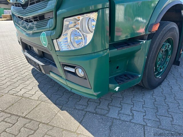 Chladený nákladný automobil MERCEDES-BENZ Actros 2542 / Blumen / Heizung / Isoliert