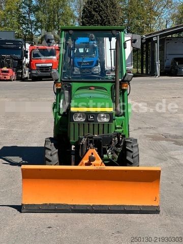 Yard tractor John Deere 670 Hofschlepper, Zapfwelle/Hydraulik 14 kW