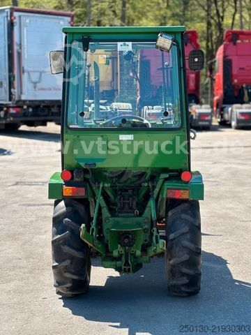 Yard tractor John Deere 670 Hofschlepper, Zapfwelle/Hydraulik 14 kW