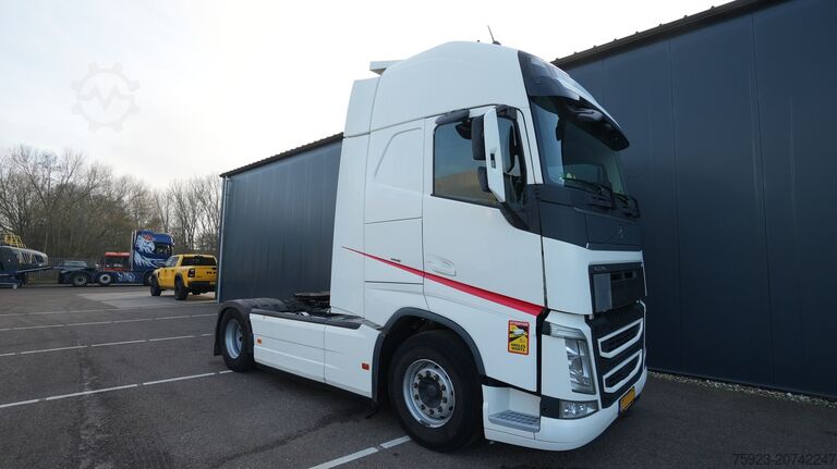 Standard-SZM Volvo FH 460 EURO 6 GLOBETROTTER 647.800KM