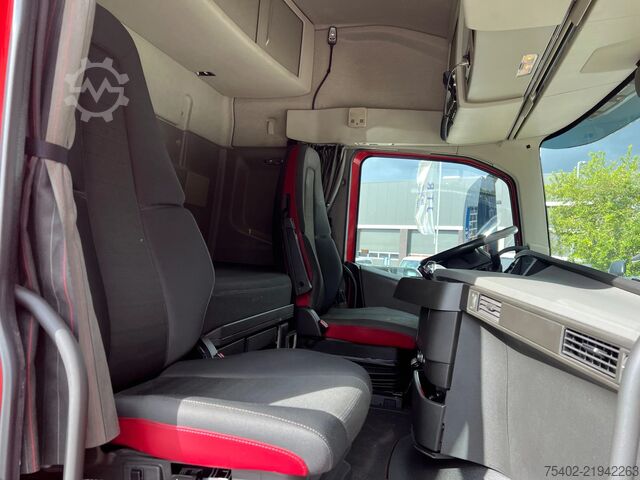 Standard-SZM Volvo FH 13.500 / Globetrotter / 6x2/4 / Dynamic stee...