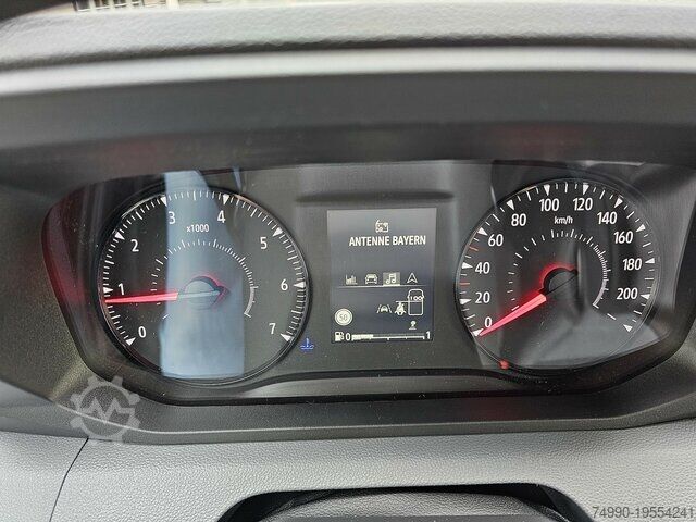 Kastenwagen hoch Renault Master L3H2 170 Neues Modell 10 Navi Kamera AHK