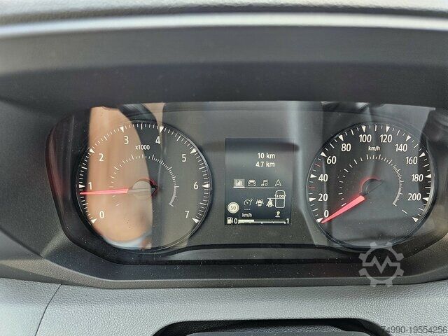 Kastenwagen hoch Renault Master L3H2 170 Neues Modell 10´´ Navi Kamera