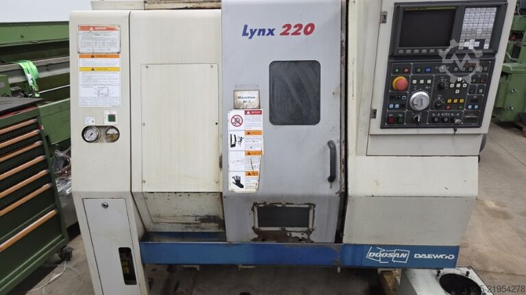 CNC rennibekkur DOOSAN Lynx 220 B