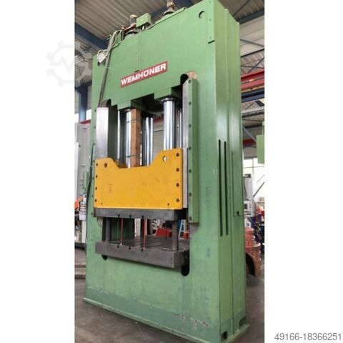Double-Column Presse WEMHOENER 300K 300 SO (UVV)