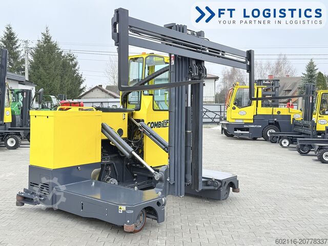 رافعة شوكية رباعية الاتجاهات Combilift C3000STE TRIPLEX WIDE POSITIONER CABIN