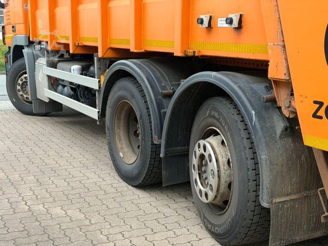 Camión de la basura MERCEDES-BENZ Actros 2532 Müllwagen Zöller Medium XL Klima