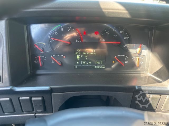 Standartinis vilkikas VOLVO FH 13 460 Globetrotter XL Eu5 2 Tanks Standklima
