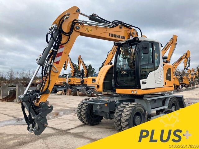 Mobile excavator LIEBHERR A916 Compact