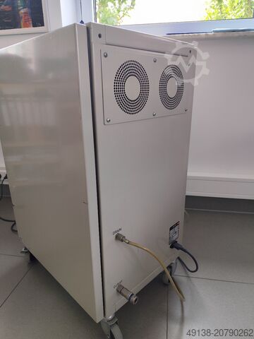 Kompresor me piston, pa vaj në një strehë të papërshkueshme nga zhurma JUN-AIR 2000-25M